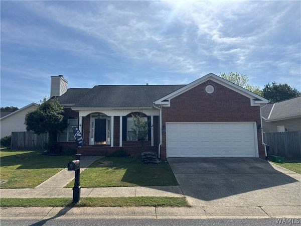 2635 Shady Bank Lane , Northport, AL 35473