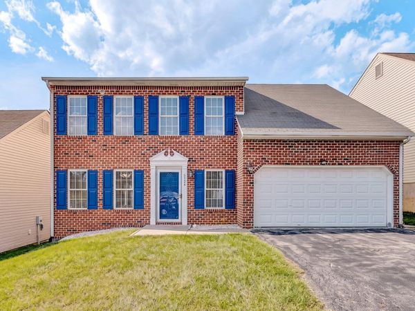 6940 Linn DR, Roanoke, VA 24019