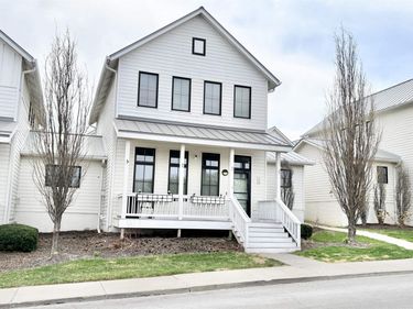 709 Pacific Street , Omaha, NE 68108