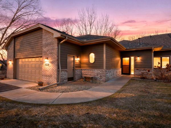 18067 Judicial Way S, Lakeville, MN 55044