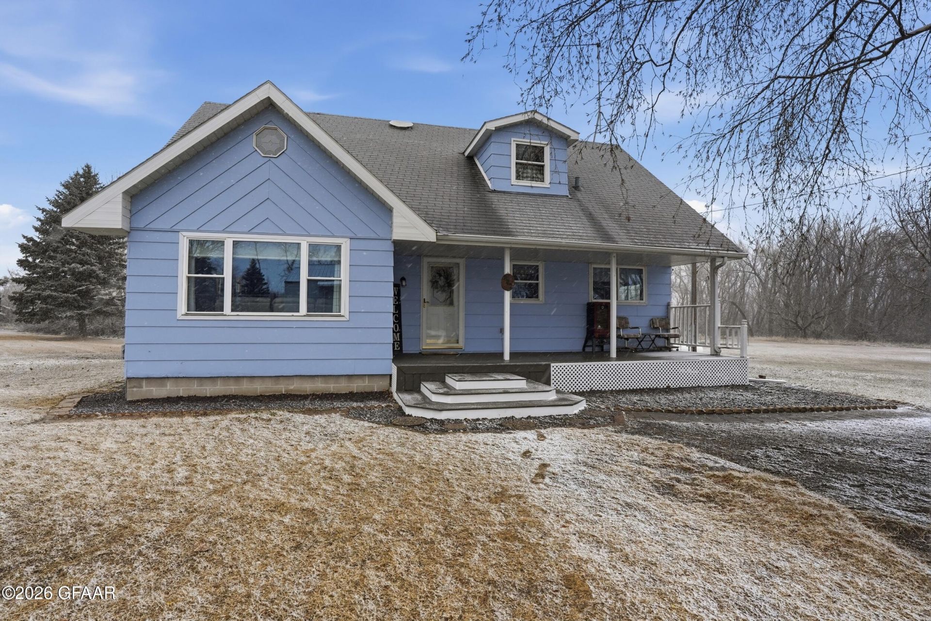 902 25TH Street NE primary photo