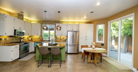 227 Van Dyken Way, Ripon, CA 95366 Photo