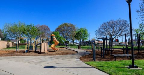 227 Van Dyken Way, Ripon, CA 95366 Photo