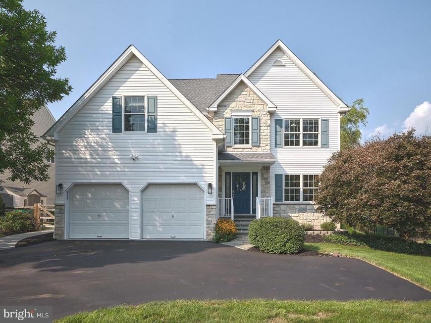 111 Hidden Court, New Hope, PA 18938 Main Photo