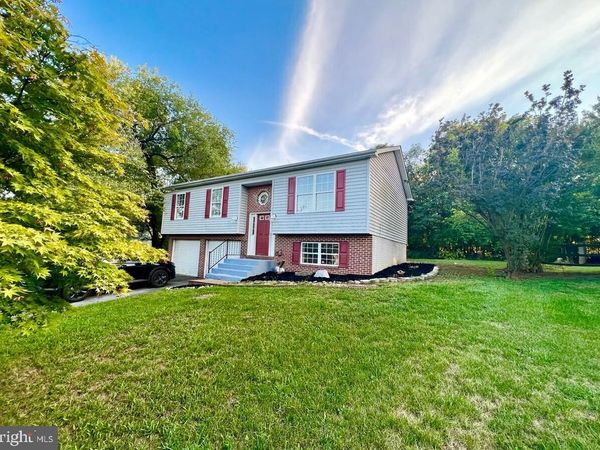 19 VERBENA TERRACE, MARTINSBURG, WV 25404