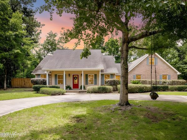 7321 Ieke Circle, Diamondhead, MS 39525