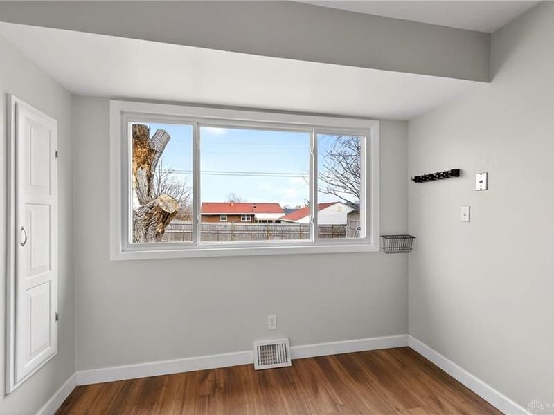 5311 Eastman Avenue, Mad River Township, OH 45432 Photo 17