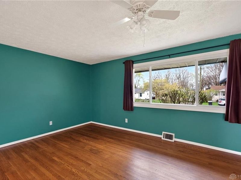 5311 Eastman Avenue, Mad River Township, OH 45432 Photo 8