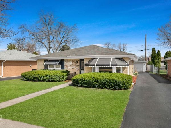 4433 Madison Avenue , Brookfield, IL 60513