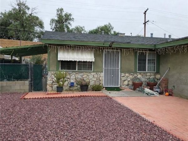 1713 Piute, Barstow, CA 92311