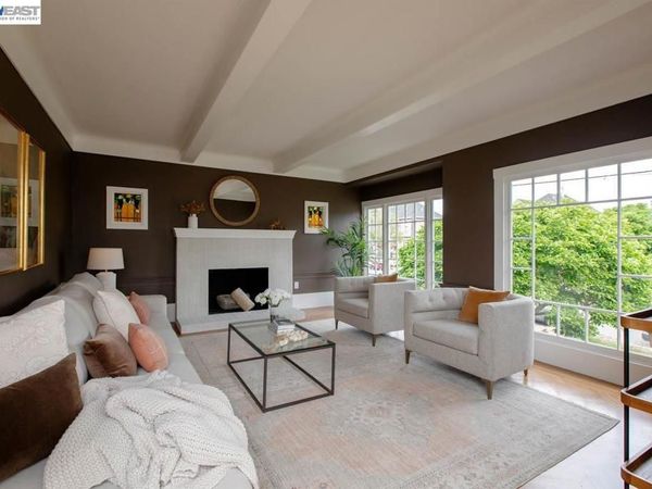 1716 Santa Clara Ave, Alameda, CA 94501