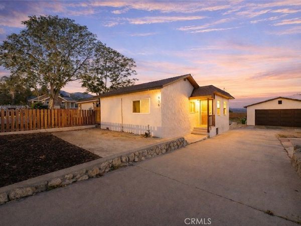 906 N Allen Street, Banning, CA 92220