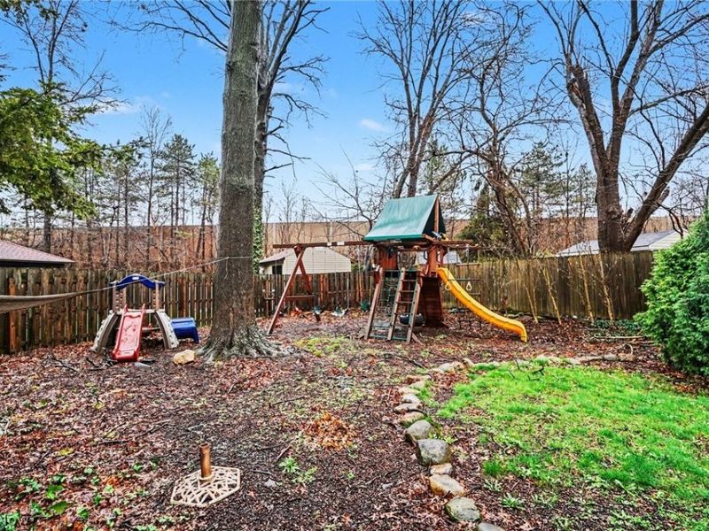 1011 Chatham Place , Rocky River, OH 44116 Photo 27