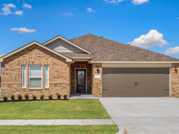 721 Luna Way, Tuttle, OK 73089