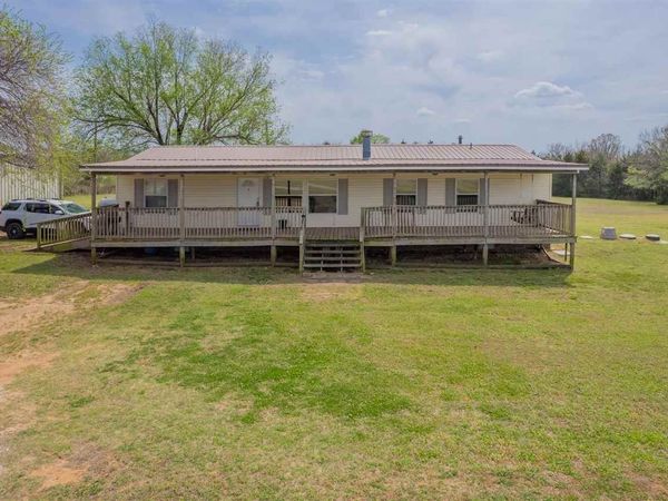 345831 E 810 Road, Agra, OK 00000