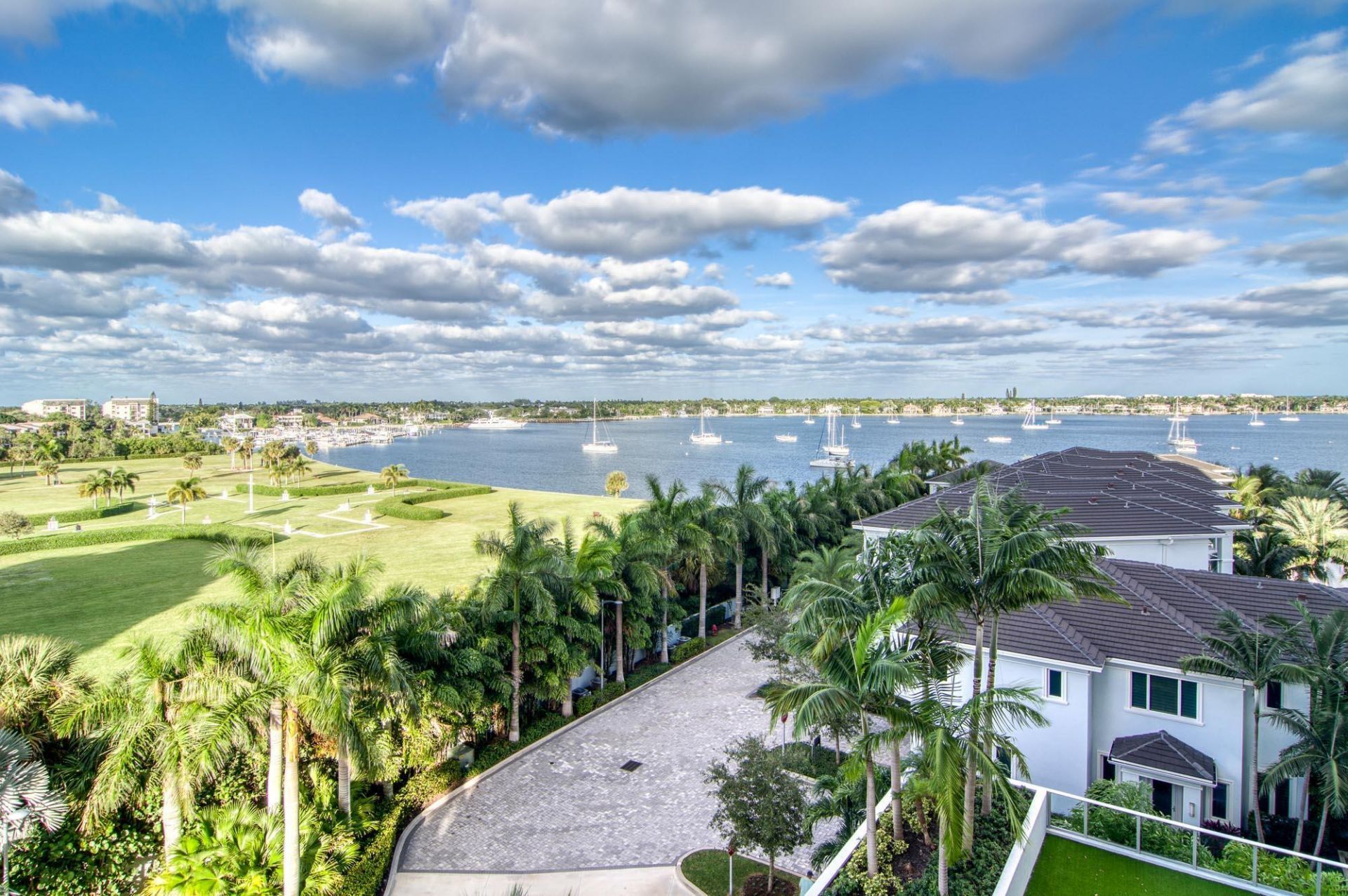 1 Water Club Way, Unit 601, North Palm Beach, FL 33408 Photo