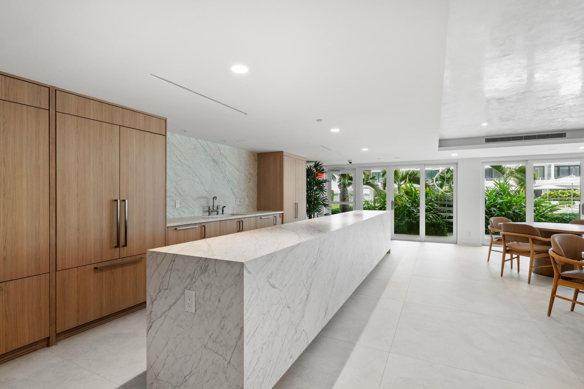 2784 S Ocean Boulevard, Unit 303n, Palm Beach, FL 33480 Photo