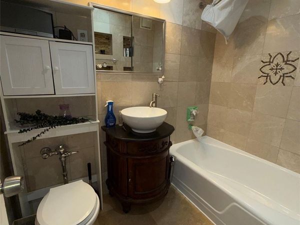 153-25 88th Street, Unit 5G, Howard Beach, NY 11414