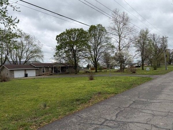 300 S Holmes Avenue , Wheaton, MO 64874