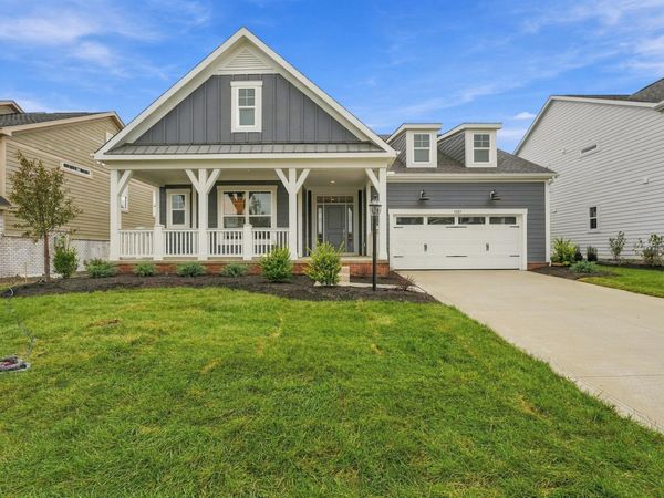 1137 Englemann Drive, Sunbury, OH 43074