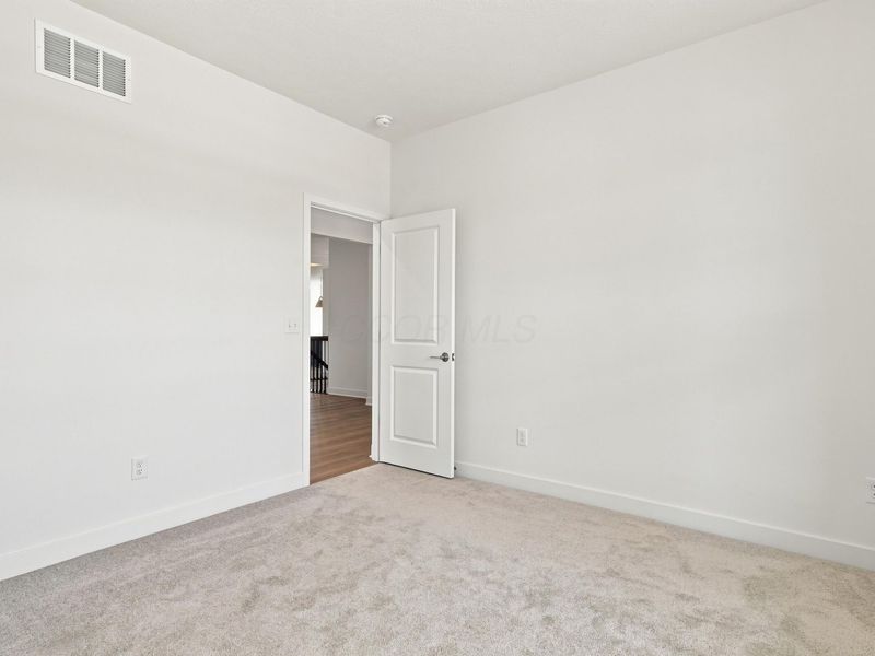 1137 Englemann Drive, Sunbury, OH 43074 Photo 7