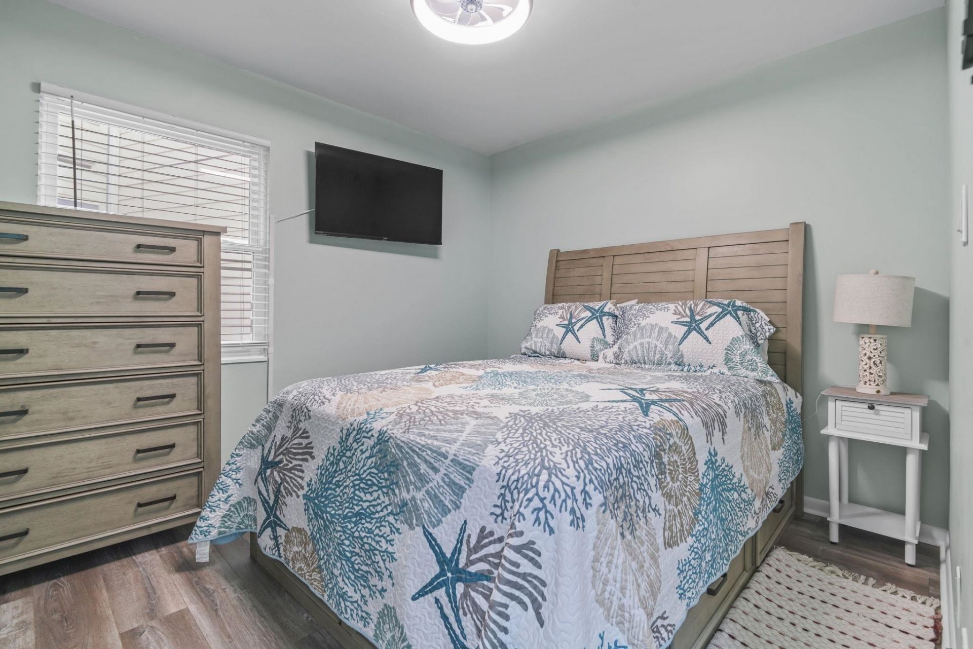 920 N Waccamaw Dr.  Photo 11