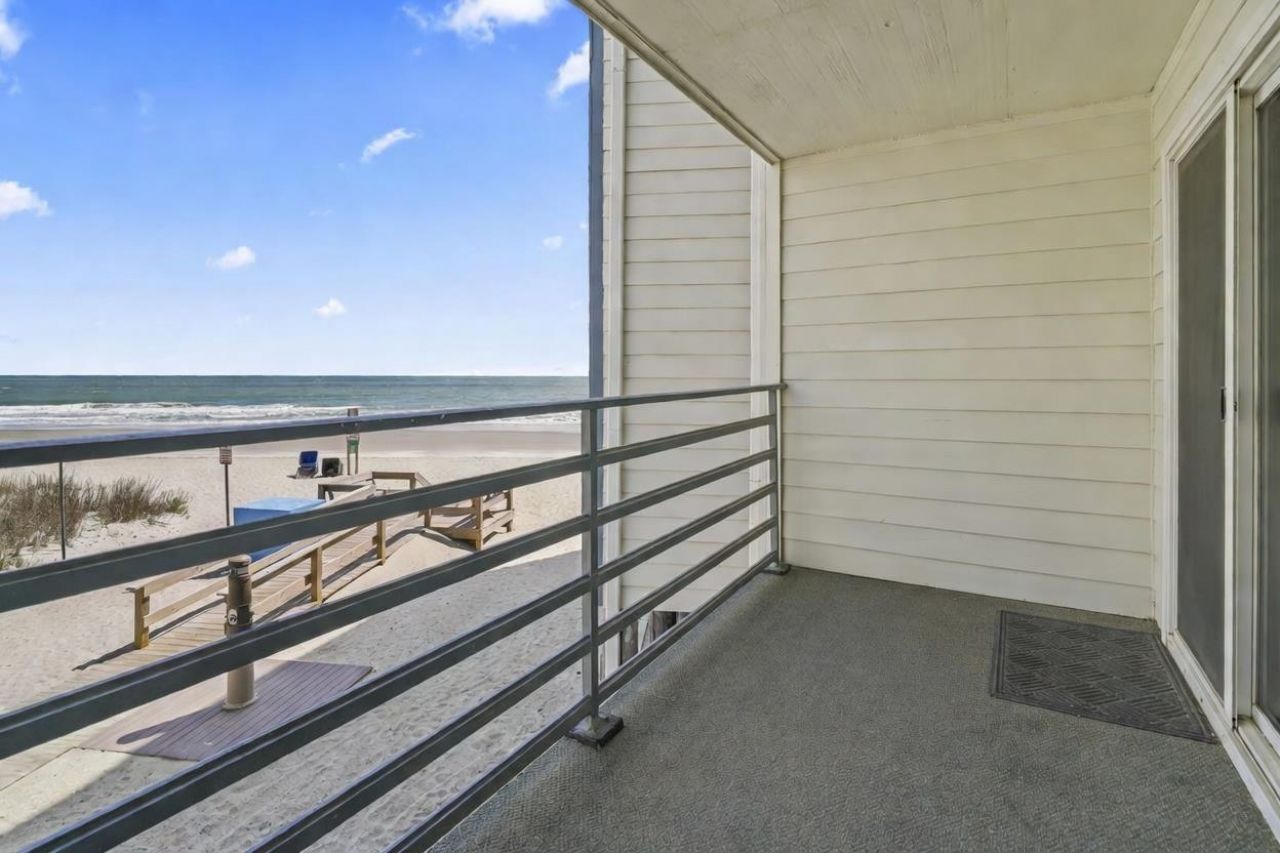 920 N Waccamaw Dr.  Photo 19