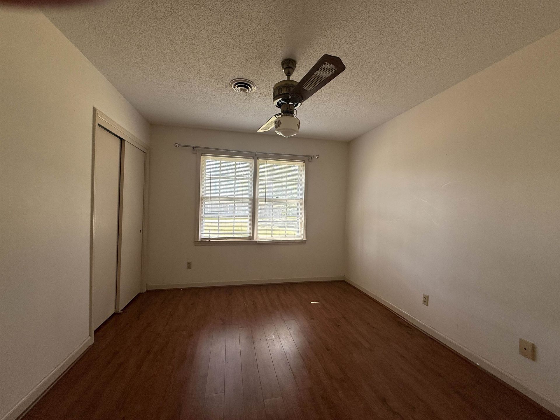 101 Morris Circle Photo 11