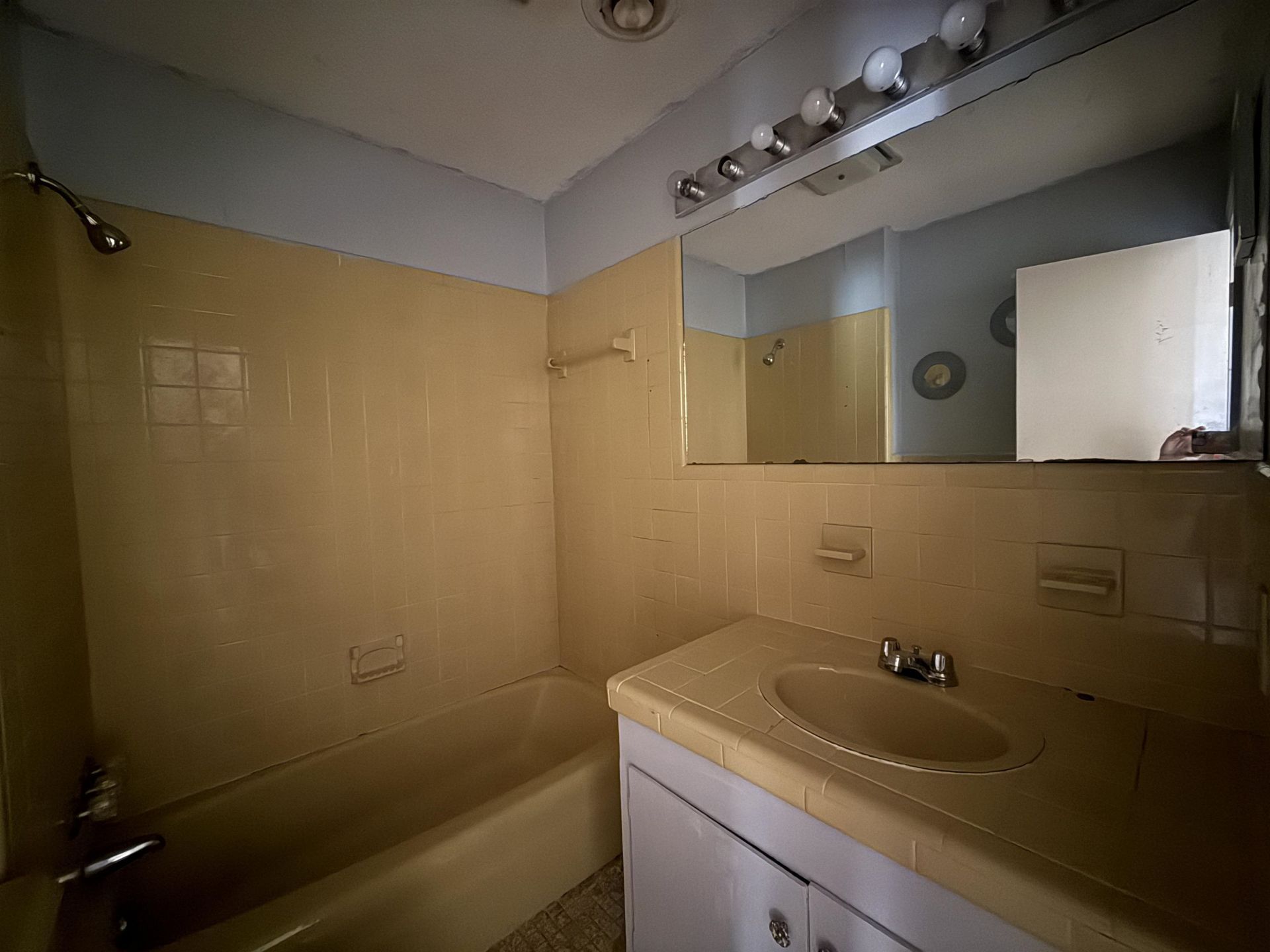 101 Morris Circle Photo 14