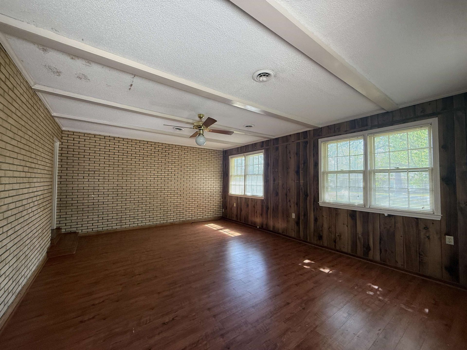 101 Morris Circle Photo 16