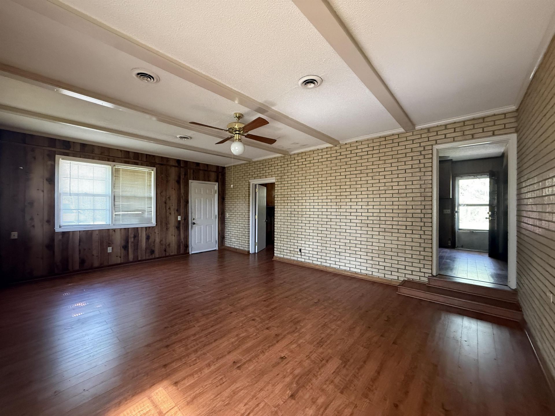 101 Morris Circle Photo 17