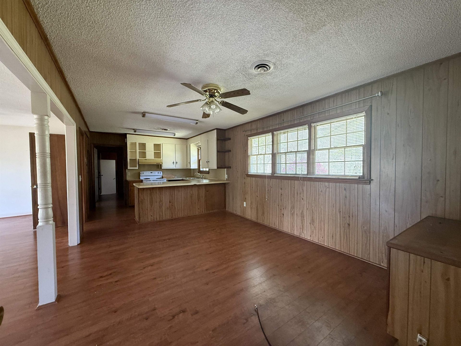 101 Morris Circle Photo 4