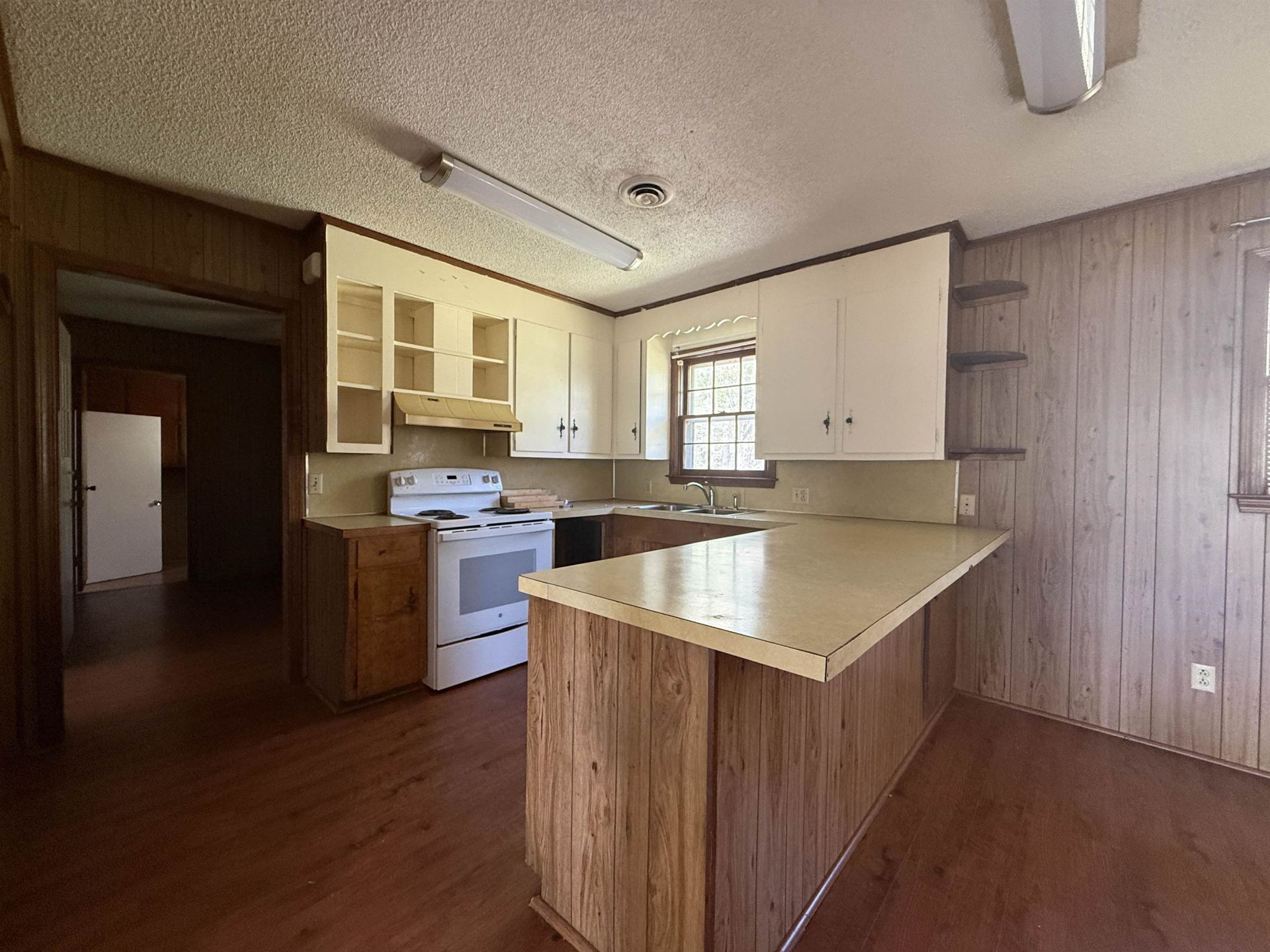 101 Morris Circle Photo 6