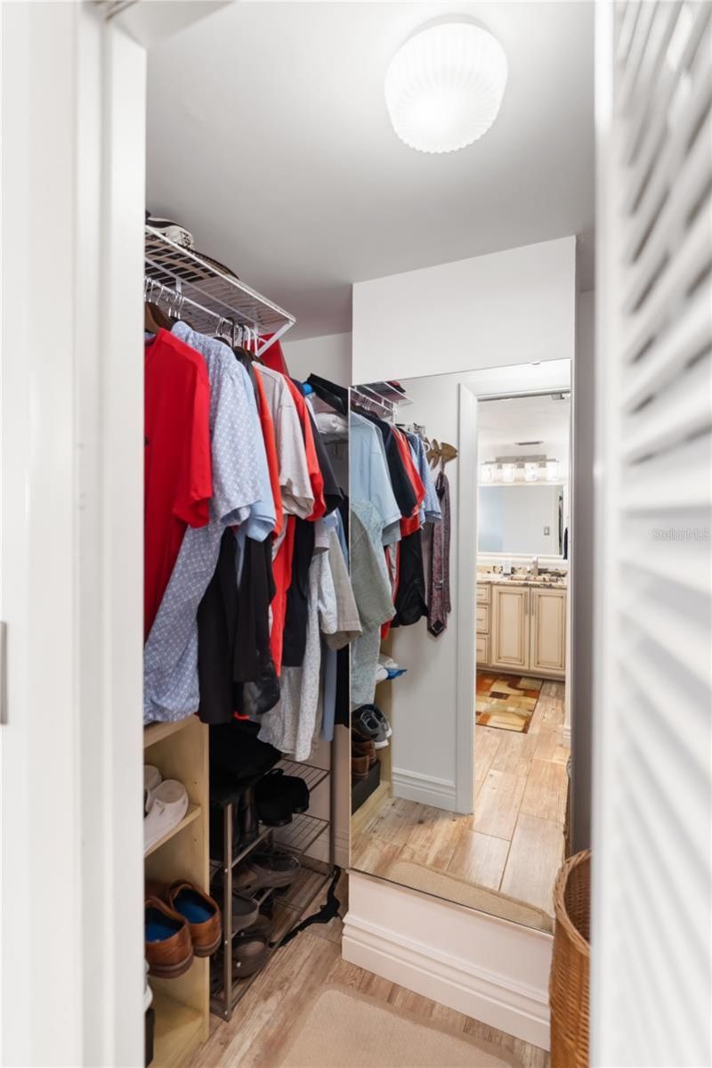 1750 Benjamin Franklin Drive , Unit 6G, Sarasota, FL 34236 Photo