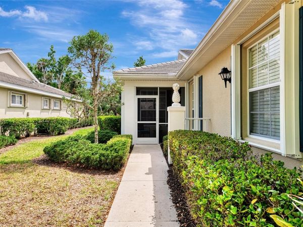 903 TARTAN DRIVE , Unit 26, VENICE, FL 34293