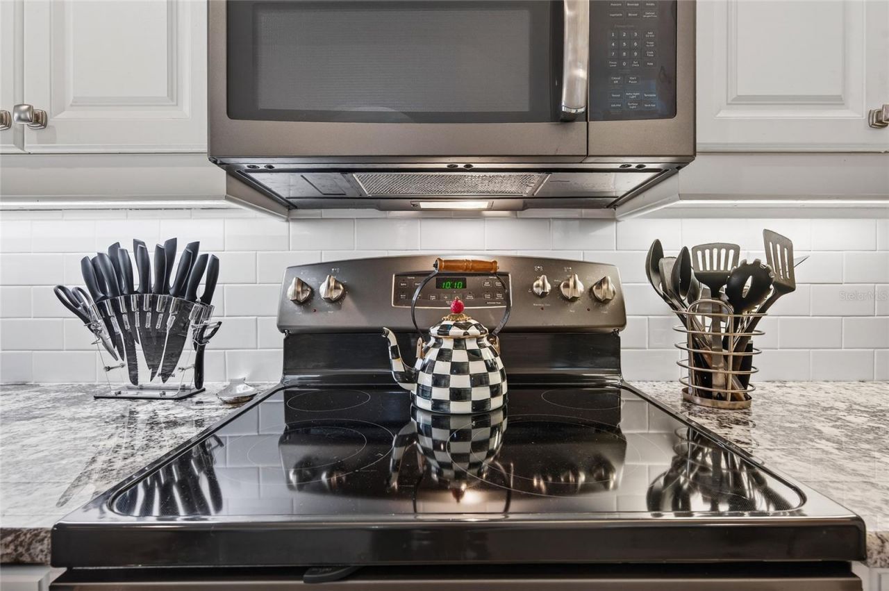 903 Tartan Drive, Unit 26, Venice, FL 34293 Photo