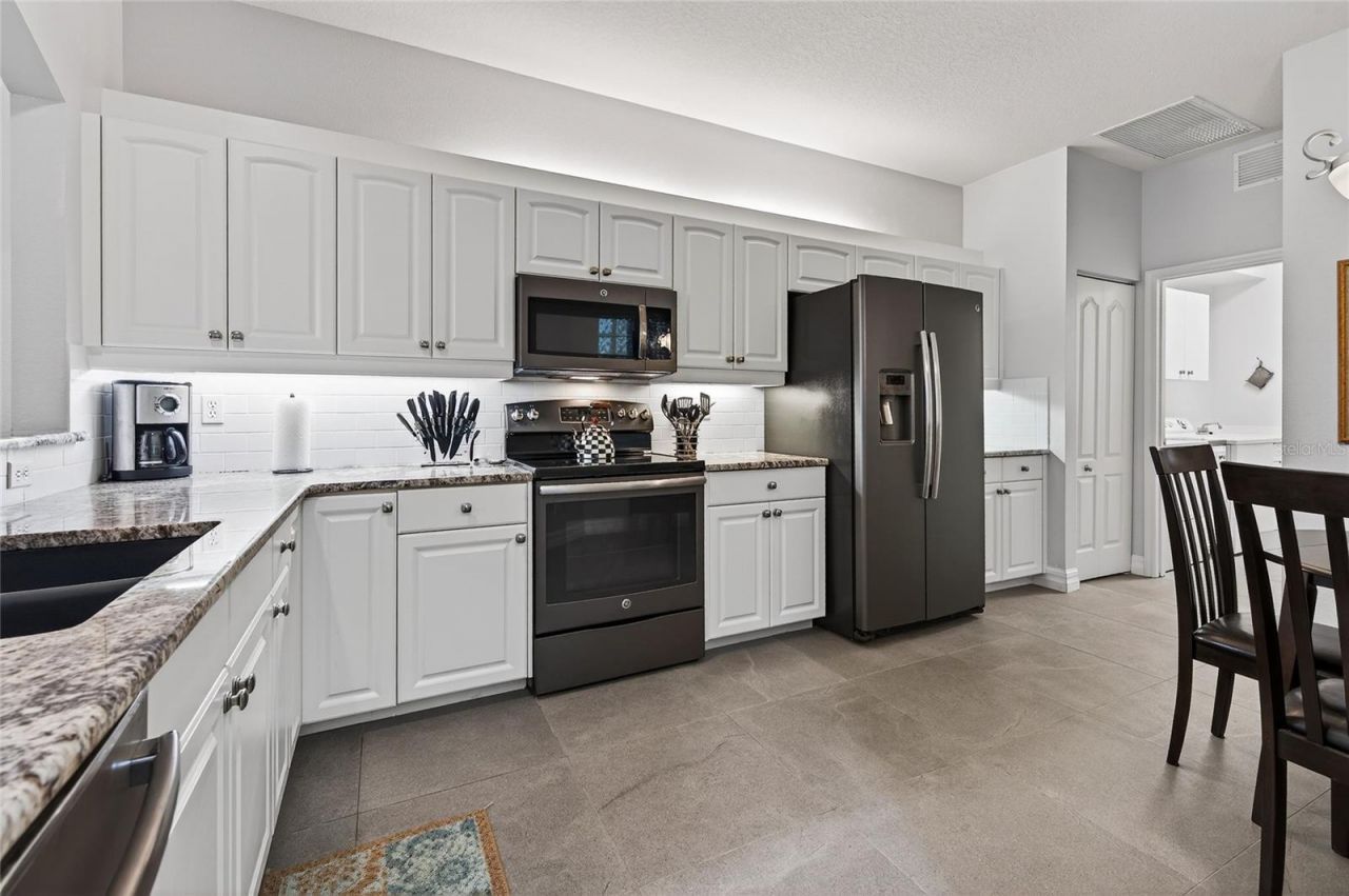 903 Tartan Drive, Unit 26, Venice, FL 34293 Photo