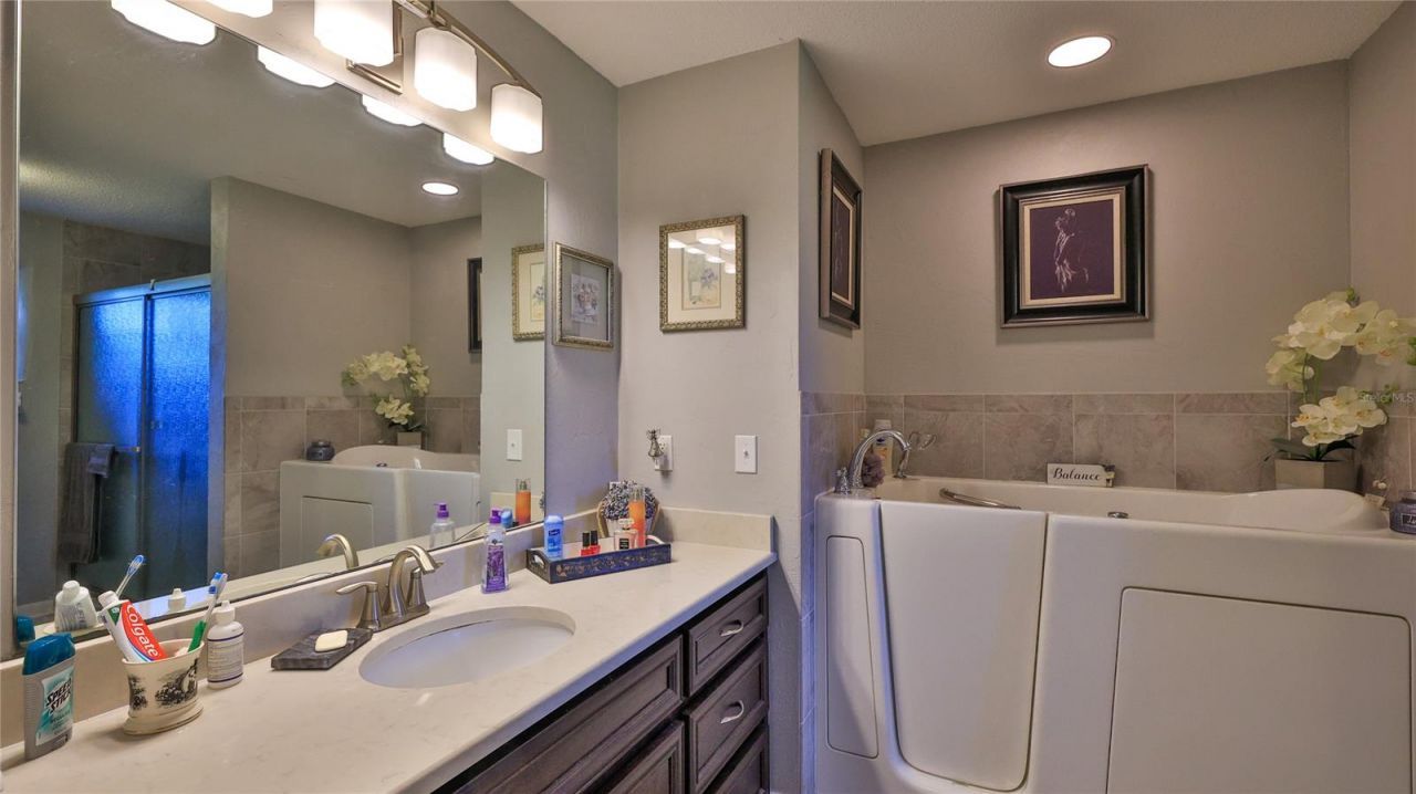 515 Oliver Drive, New Smyrna Beach, FL 32168 Photo