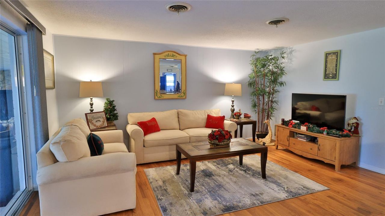 515 Oliver Drive, New Smyrna Beach, FL 32168 Photo