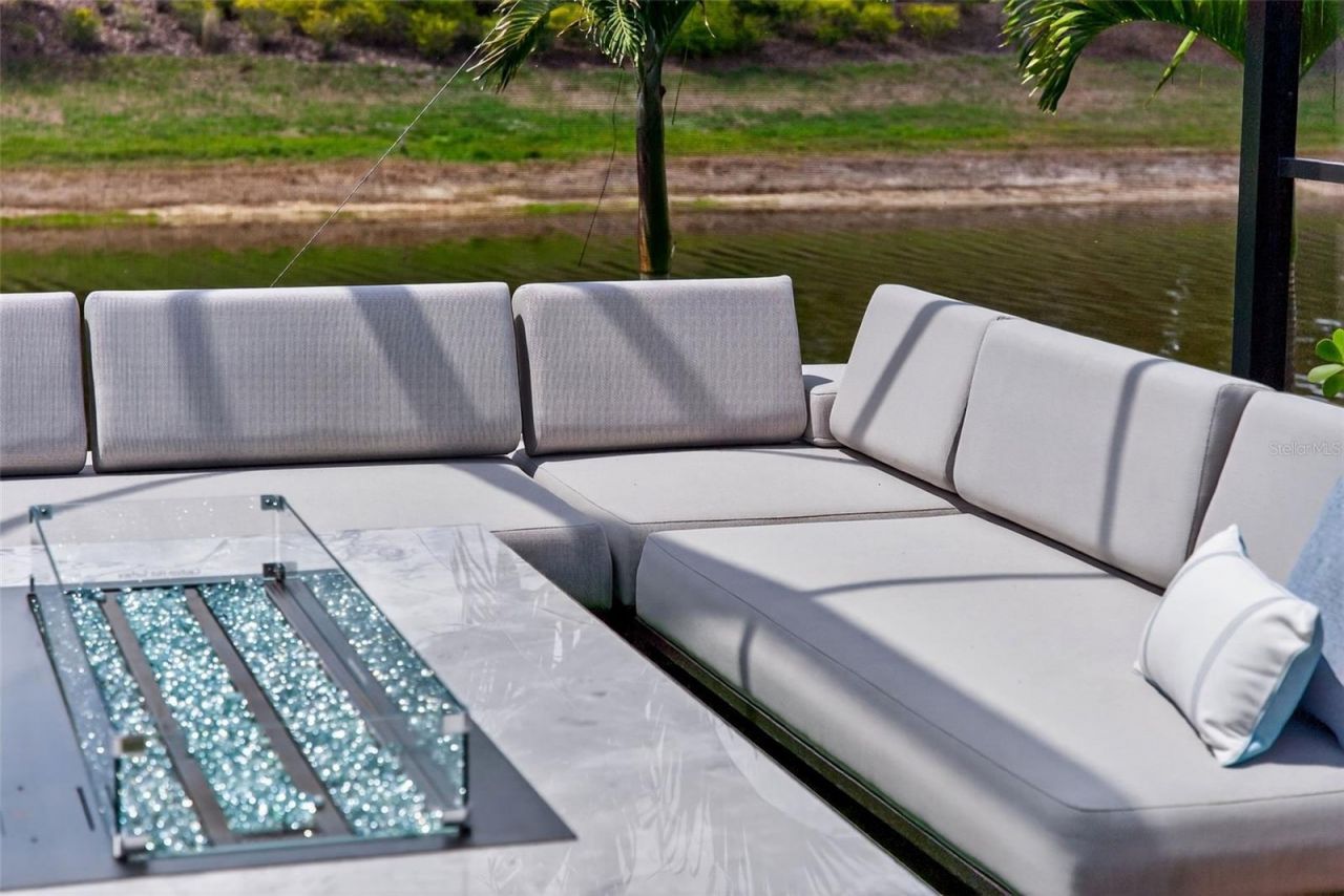 8331 Redonda Loop, Lakewood Ranch, FL 34202 Photo