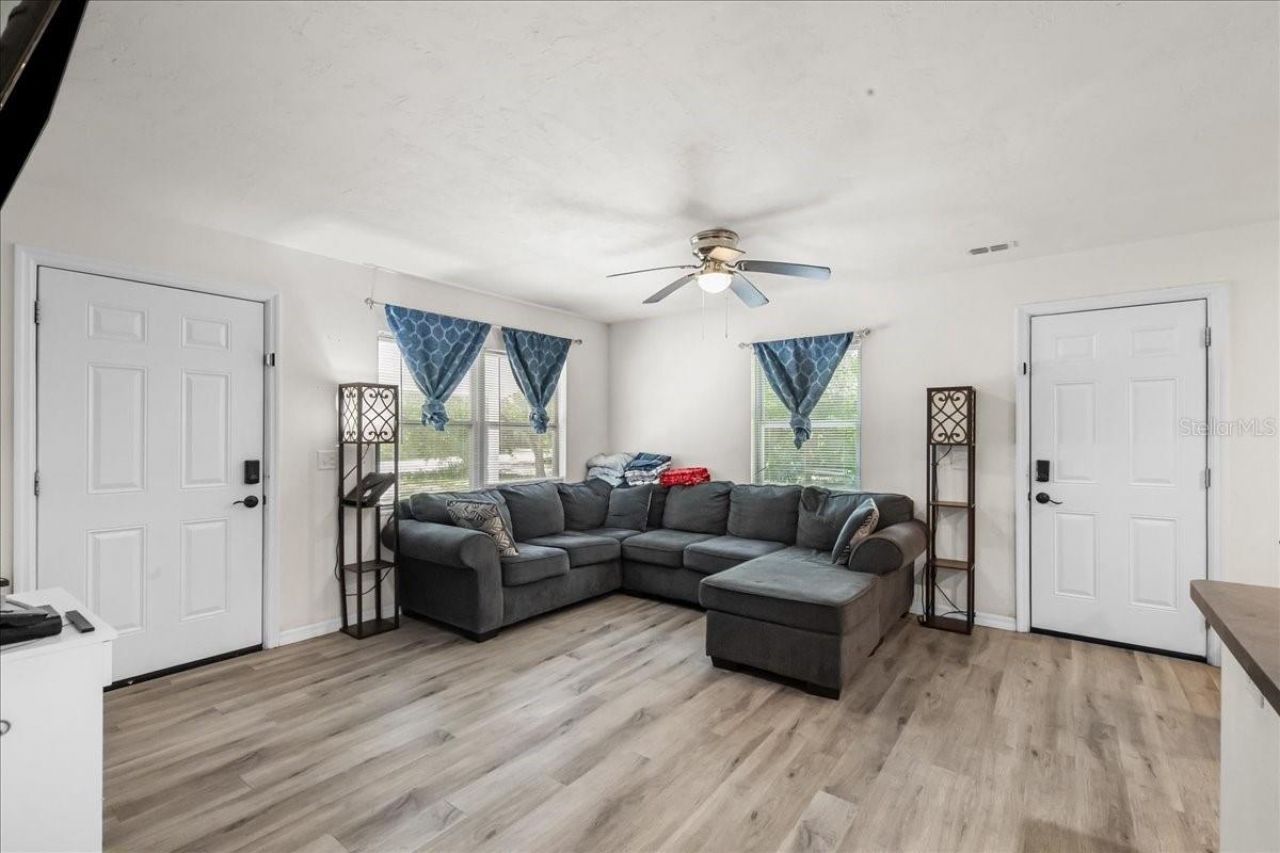 517 E Main Street, Bronson, FL 32621 Photo