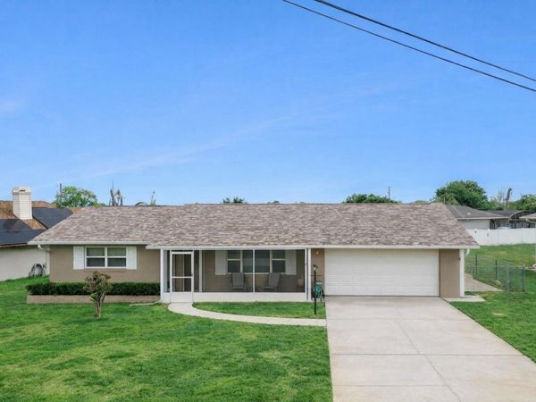 31 MARIGOLD LANE , DEBARY, FL 32713