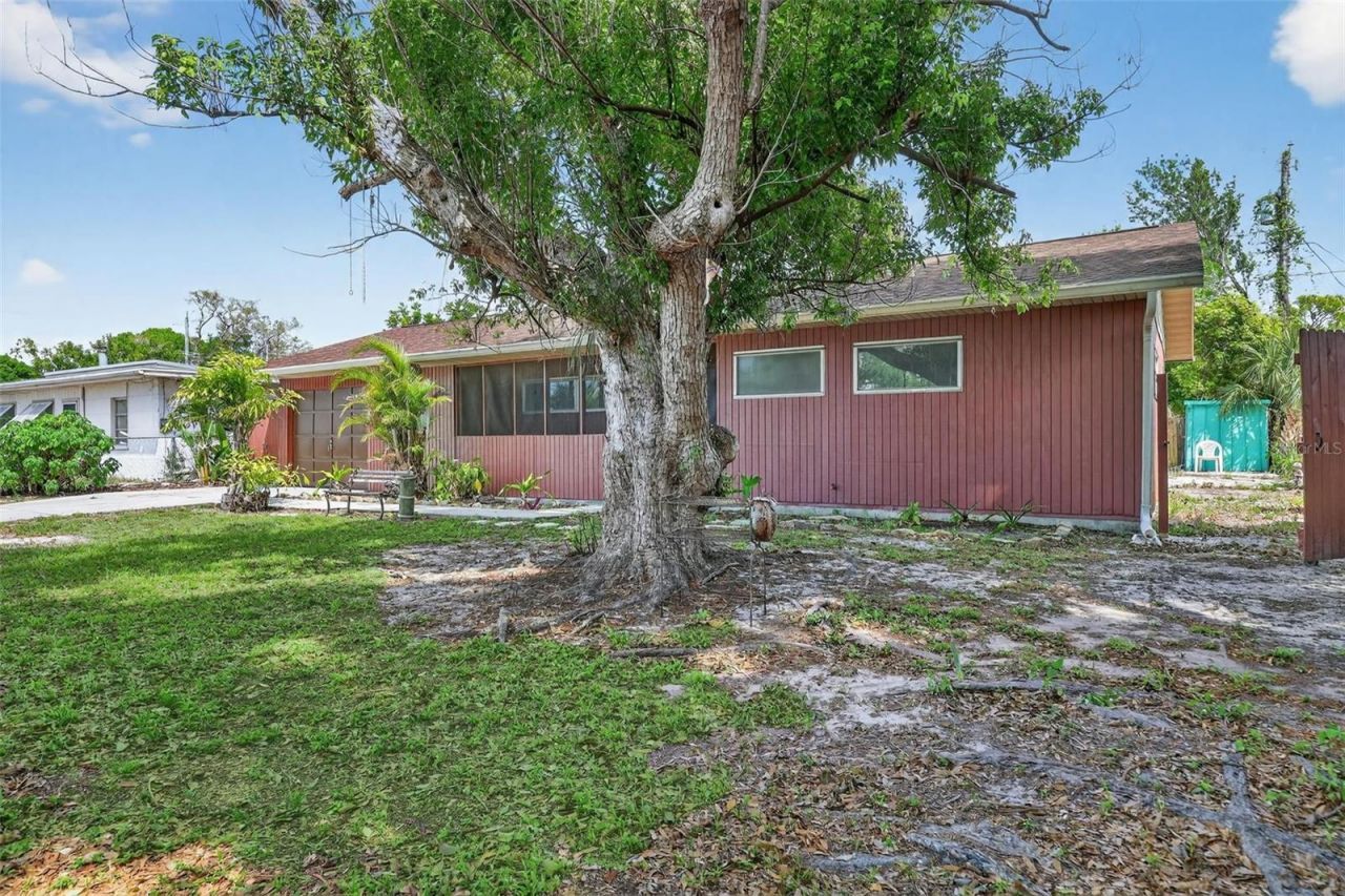 4811 22nd Street W, Bradenton, FL 34207 Photo