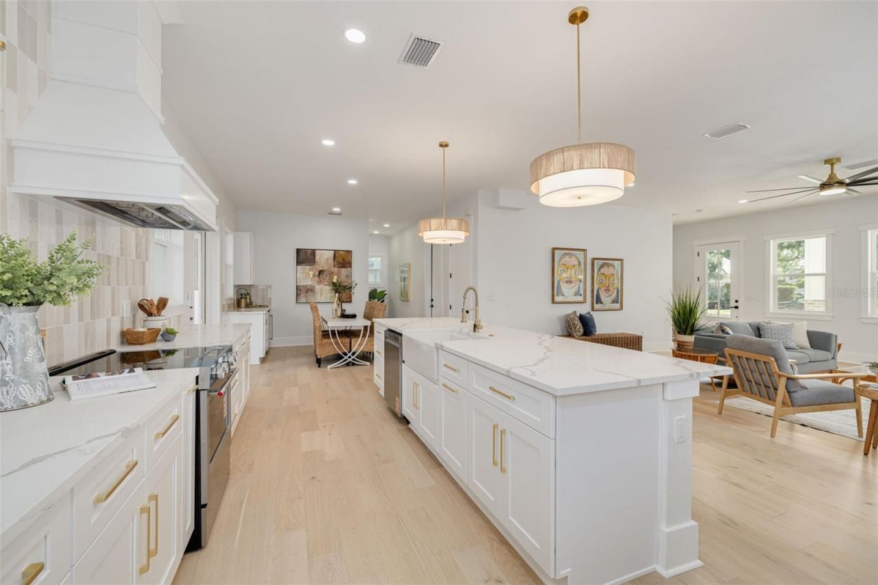 3317 15th Street N, Saint Petersburg, FL 33704 Photo