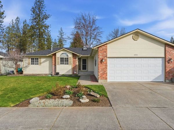 6008 W WIND RIVER Dr, Spokane, WA 99208
