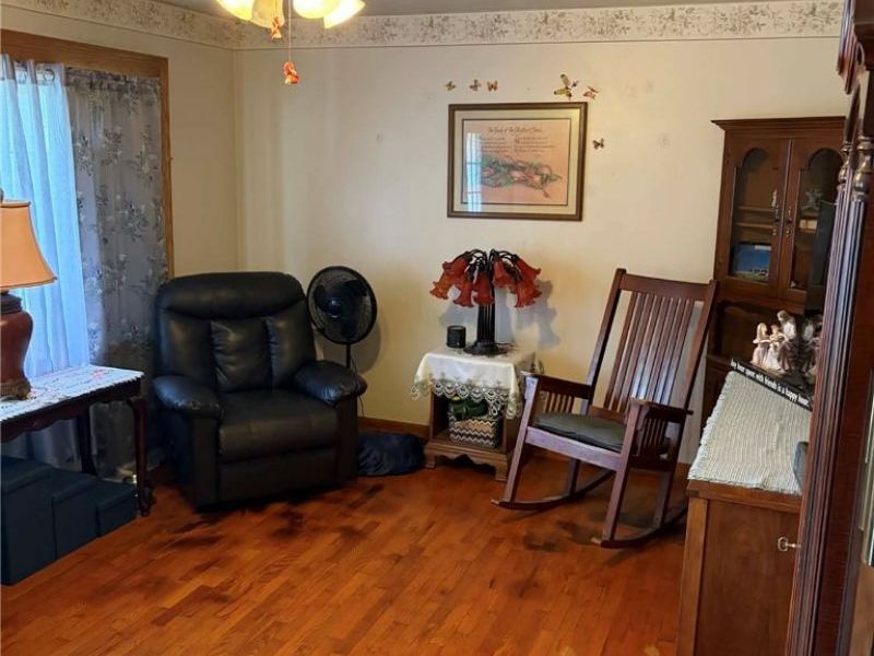 810 Woodale Drive , Bucyrus, OH 44820 Photo 13