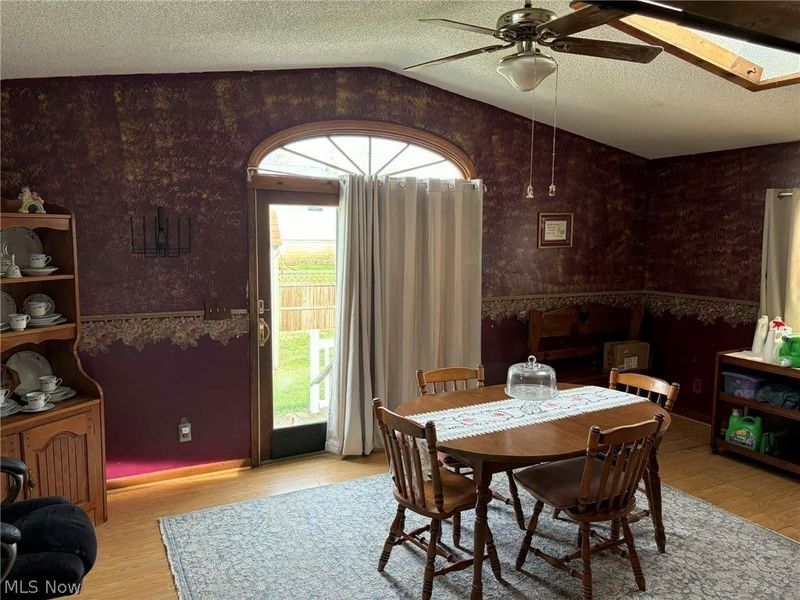 810 Woodale Drive , Bucyrus, OH 44820 Photo 6