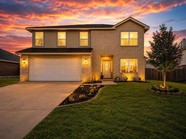 316 Spurlock Drive, Krum, TX 76249