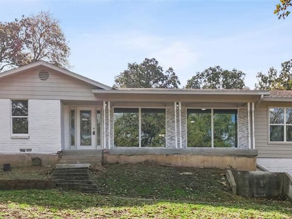 5806 Mountainwood Drive, Arlington, TX 76016