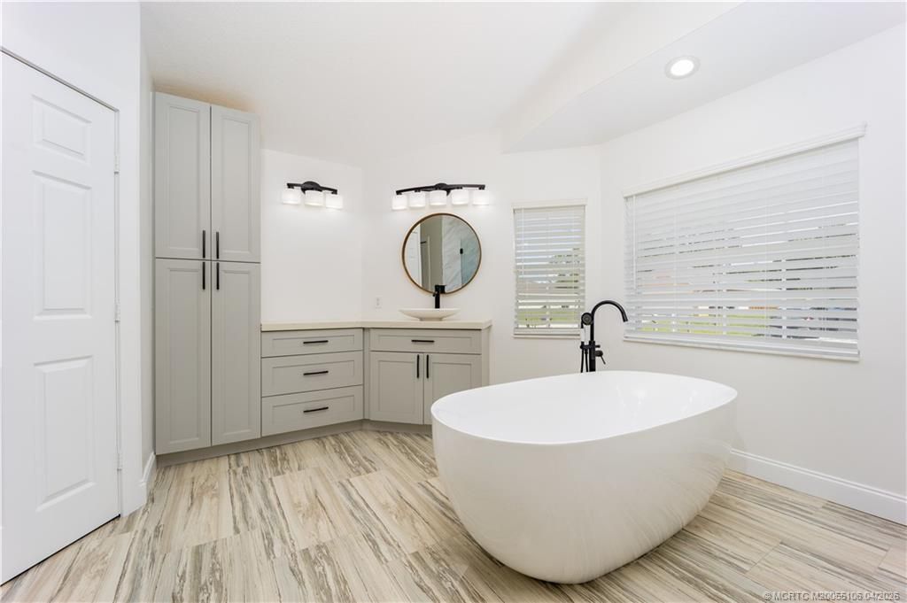 5936 NW Brenda Circle, Port Saint Lucie, FL 34986 Photo